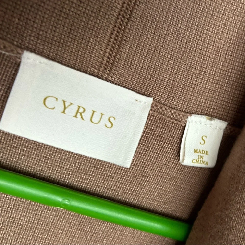 CYRUS Oversized Long Open Cardigan - Picture 4 of 6